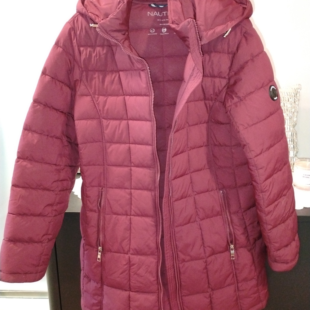 Pre Owned Nautica Women's Puffer Jacket - Deep Red